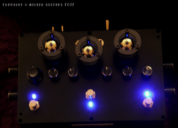 Bock Effects: Bock Effects: Unholy Trinity. Dual Voice Modes TS Overdrive Valve Hybrid Boutique Guitar Effects Unit