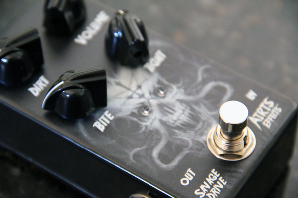 Airis Effects:  Savage Overdrive V3: Top Jacks. High Quality Hand Made Boutique Effects Unit.